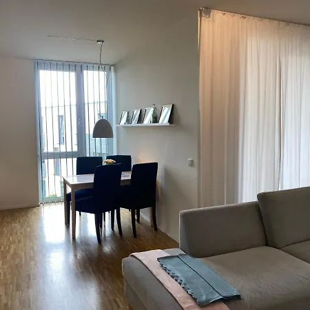 Apartment Bequemes Wohnen Fur Geschaftsreisende Und Familien